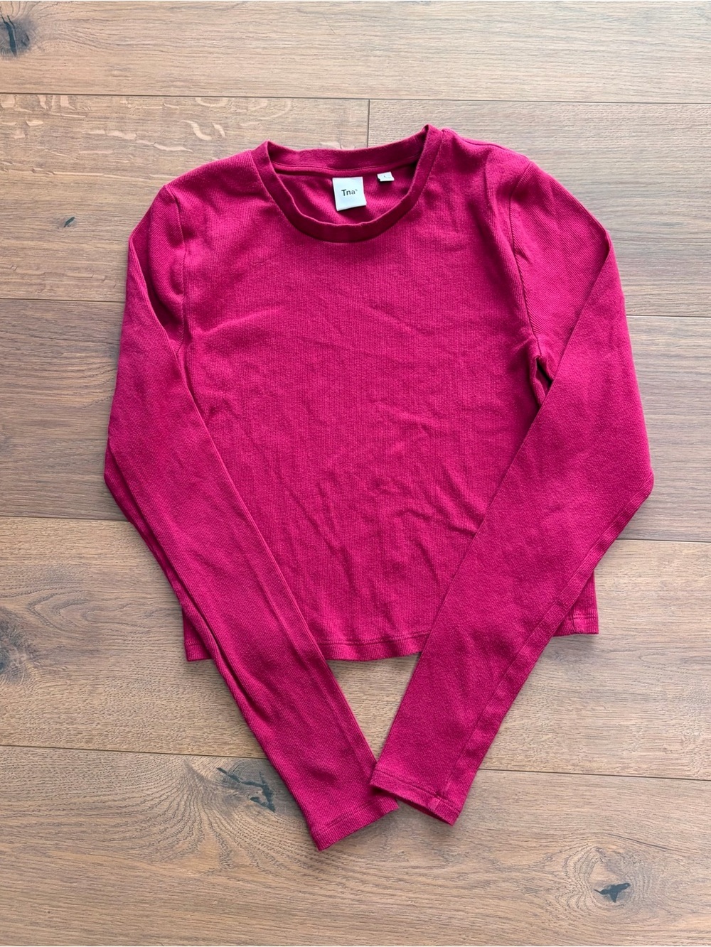 Aritzia Berry Magenta Top